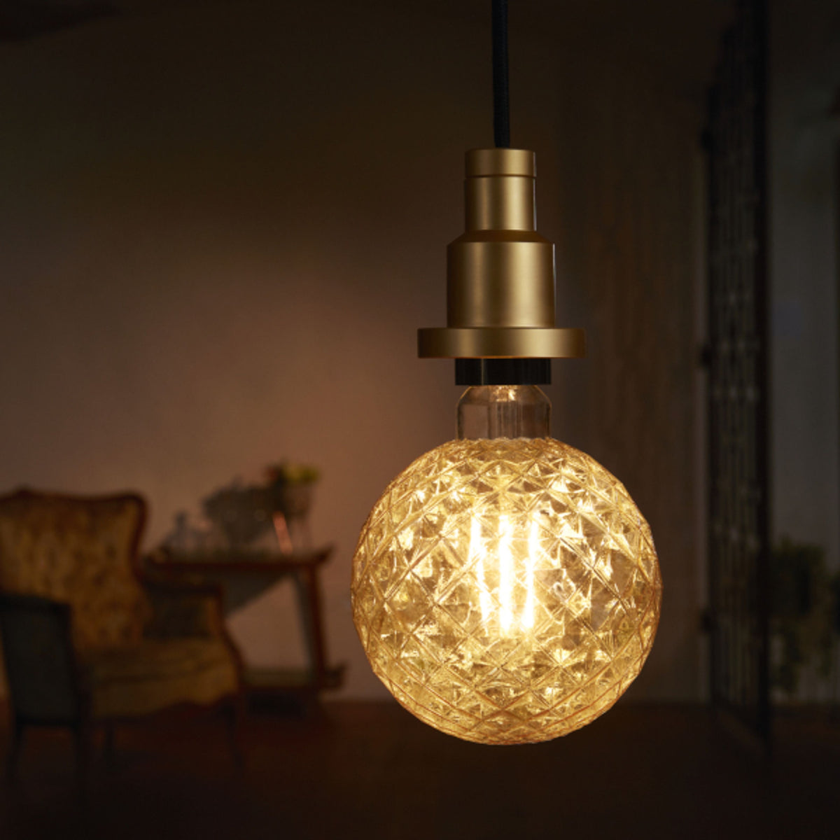 LED žárovka OSRAM Vintage Globe 125 DECO jantarová, patice E27, ekvivalent 40 W, teplá bílá 2500 K