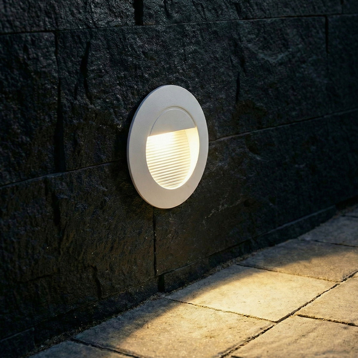 Venkovní zápustné LED svítidlo MARCO 70, bílé, 3 W, teplá bílá 3000 K, IP65 – fotografie 6