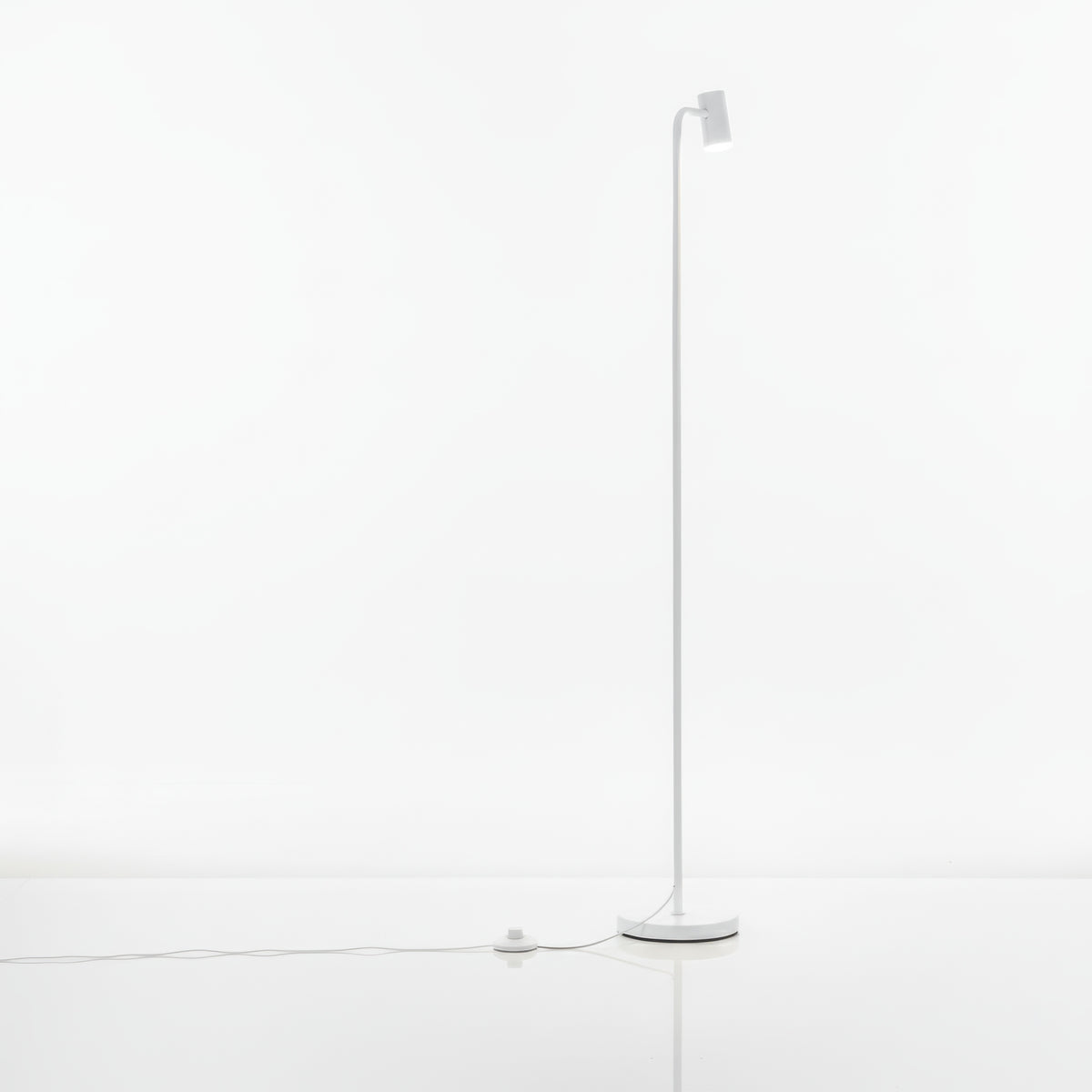 Bílá stojací lampa GU10 160 cm