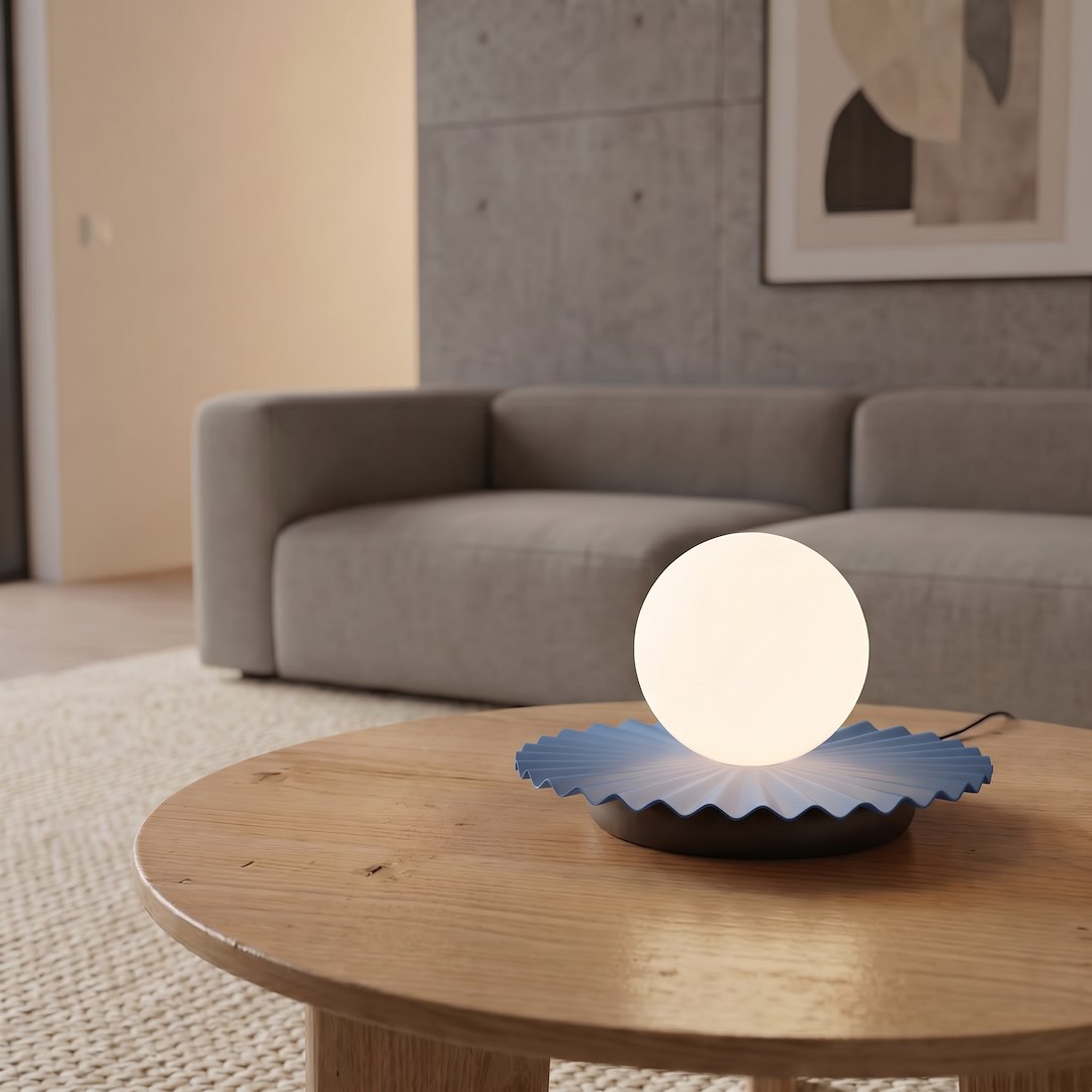 Stolní lampa UMBRA LN1 – tlumeně modrá, bílé sklo