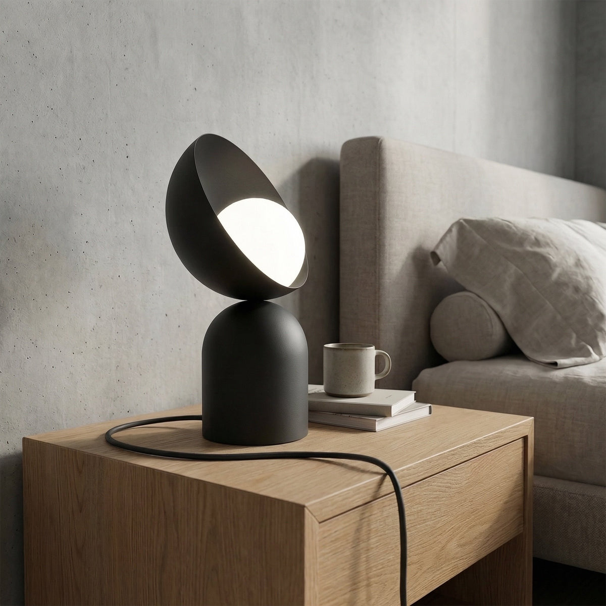 Stolní lampa BOTO LN1 – černá, bílé sklo