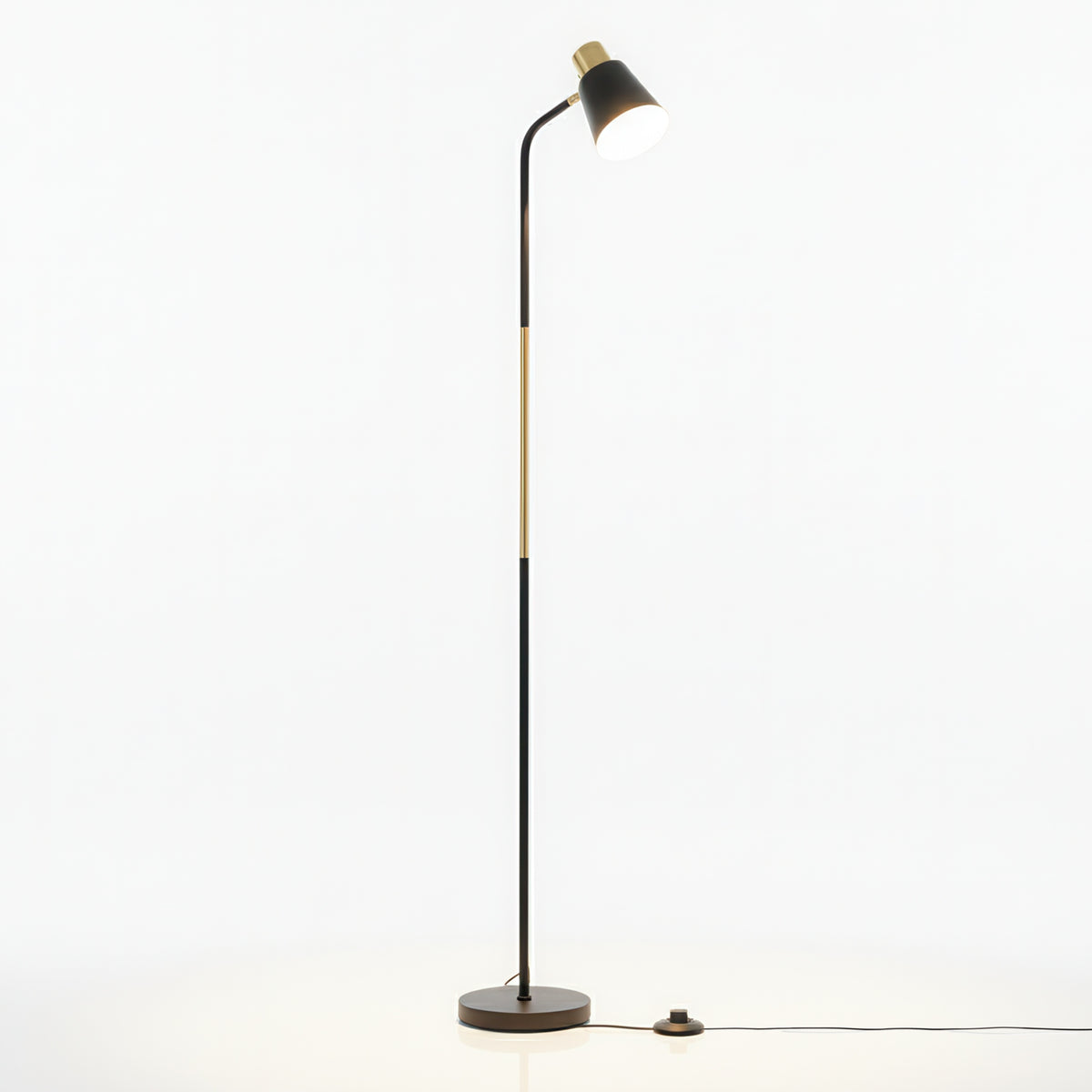 Stojací lampa E27