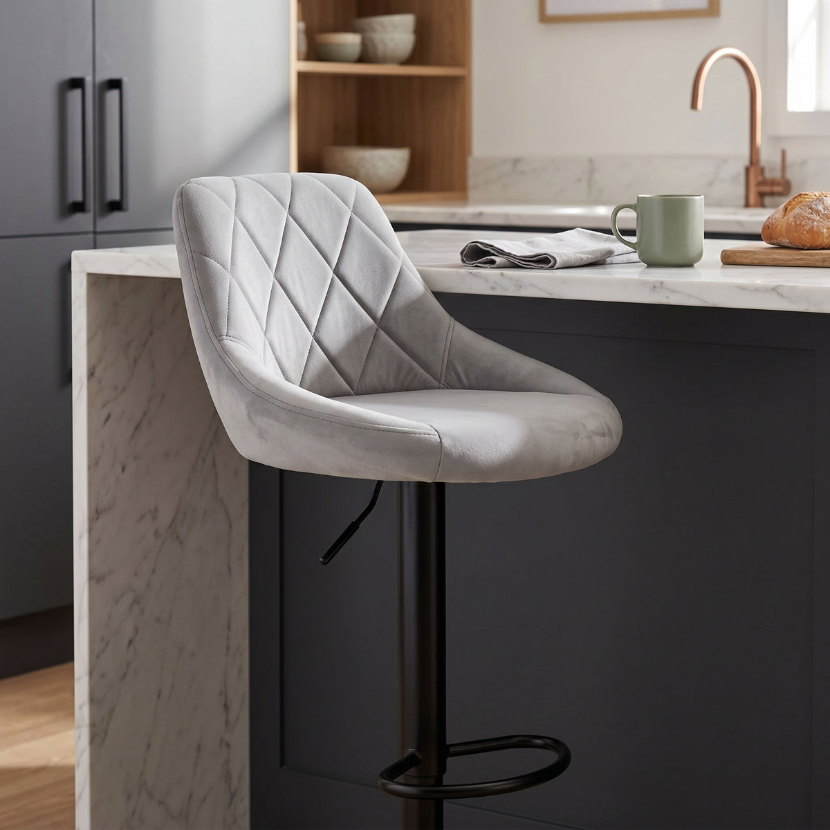 Barová židle Cydro Black šedý Velvet