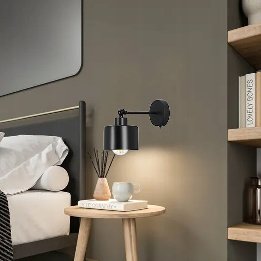 Černé nástěnné svítidlo E27