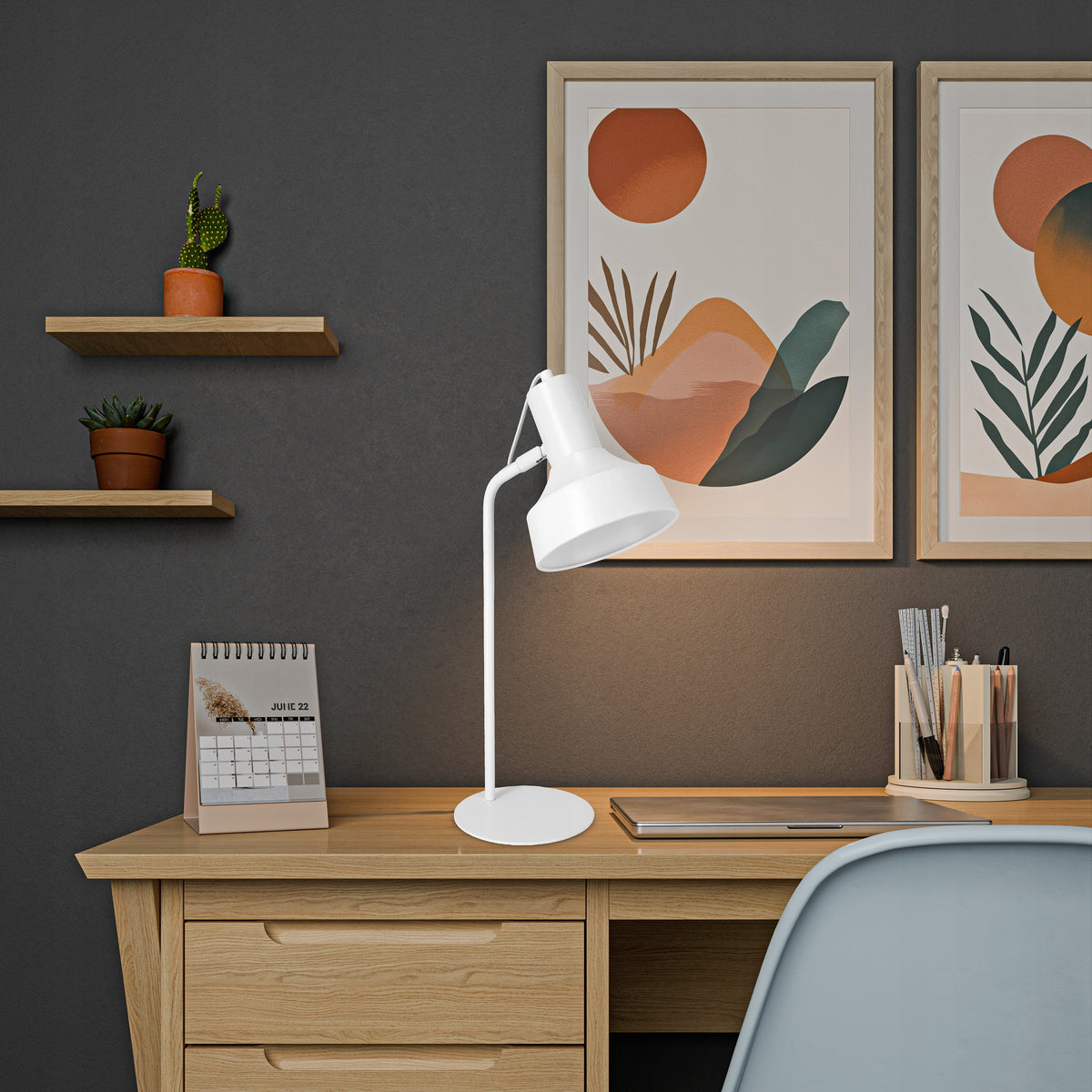 Stolní lampa E27, nastavitelná