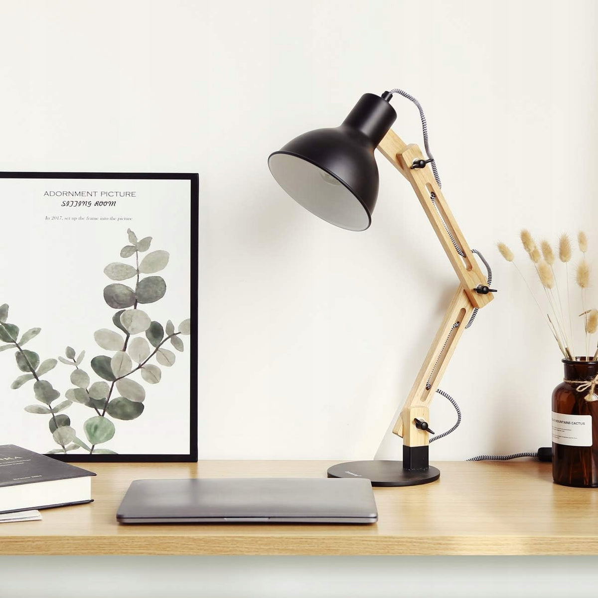 Černá stolní lampa E27 230 V, nastavitelná