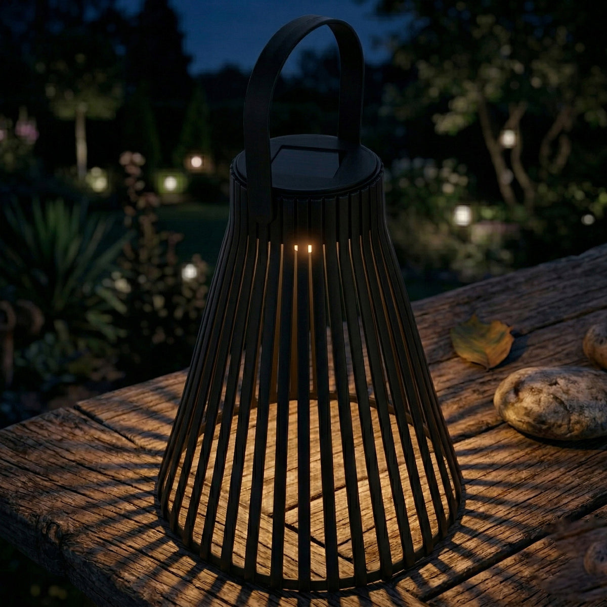 Černý solární LED lampion 3000 K, 33 × 20 cm, IP44