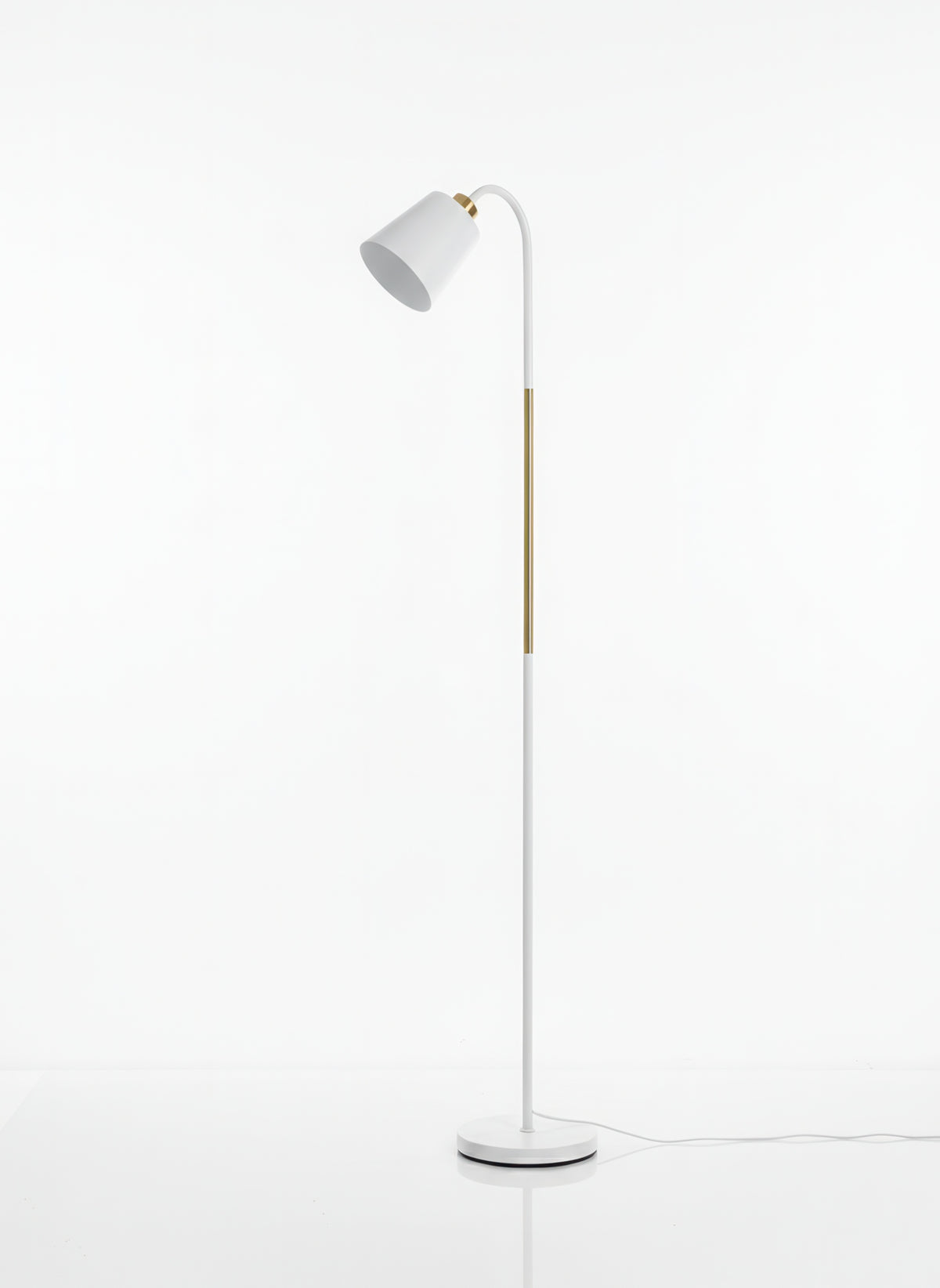Stojací lampa E27, nastavitelná