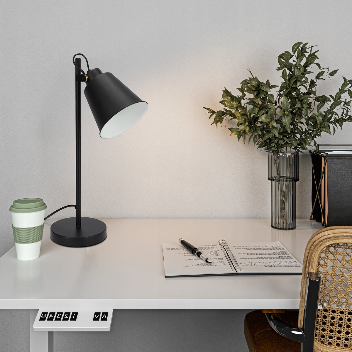 Stolní lampa E27, nastavitelná
