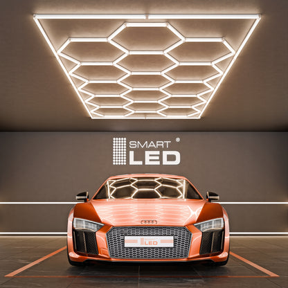 LED HEXAGON osvětlení do garáže 484 × 243 cm