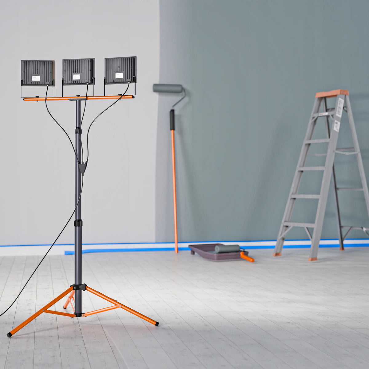 LED pracovní reflektor na stativu 3 × 100 W, 33 000 lm, 4500 K, IP65, výška 180 cm