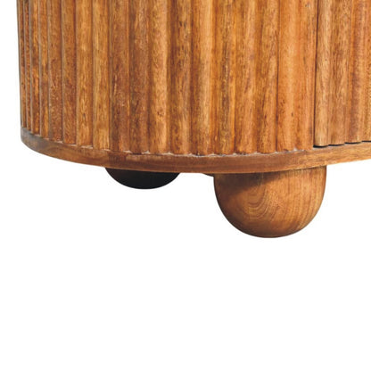 Komoda Ridgefront v dubovém odstínu, 135 × 35 × 79 cm