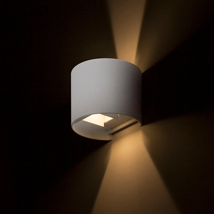 TITO R nástěnná bílá 230V LED 6W IP54 3000K