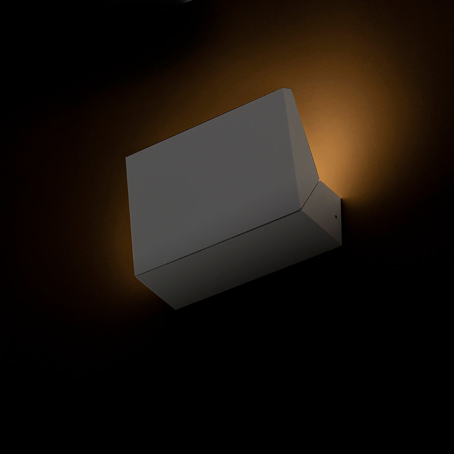TWIST nástěnná bílá 230V LED 12W IP65 3000K