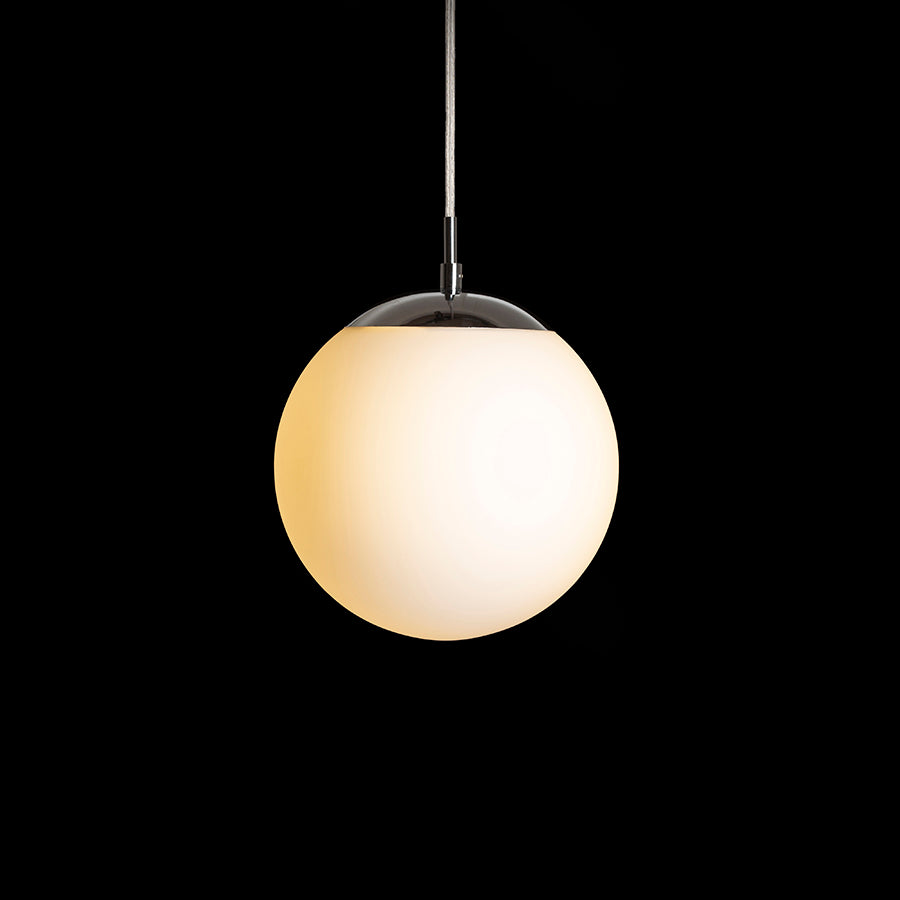 LUNA 20 závěsná opálové sklo/chrom 230V LED E27 11W