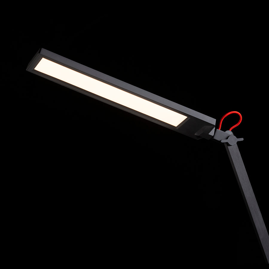 NORMA DIMM stolní černá/červená 230V LED 10W 100° 3000K 4000K 6500K