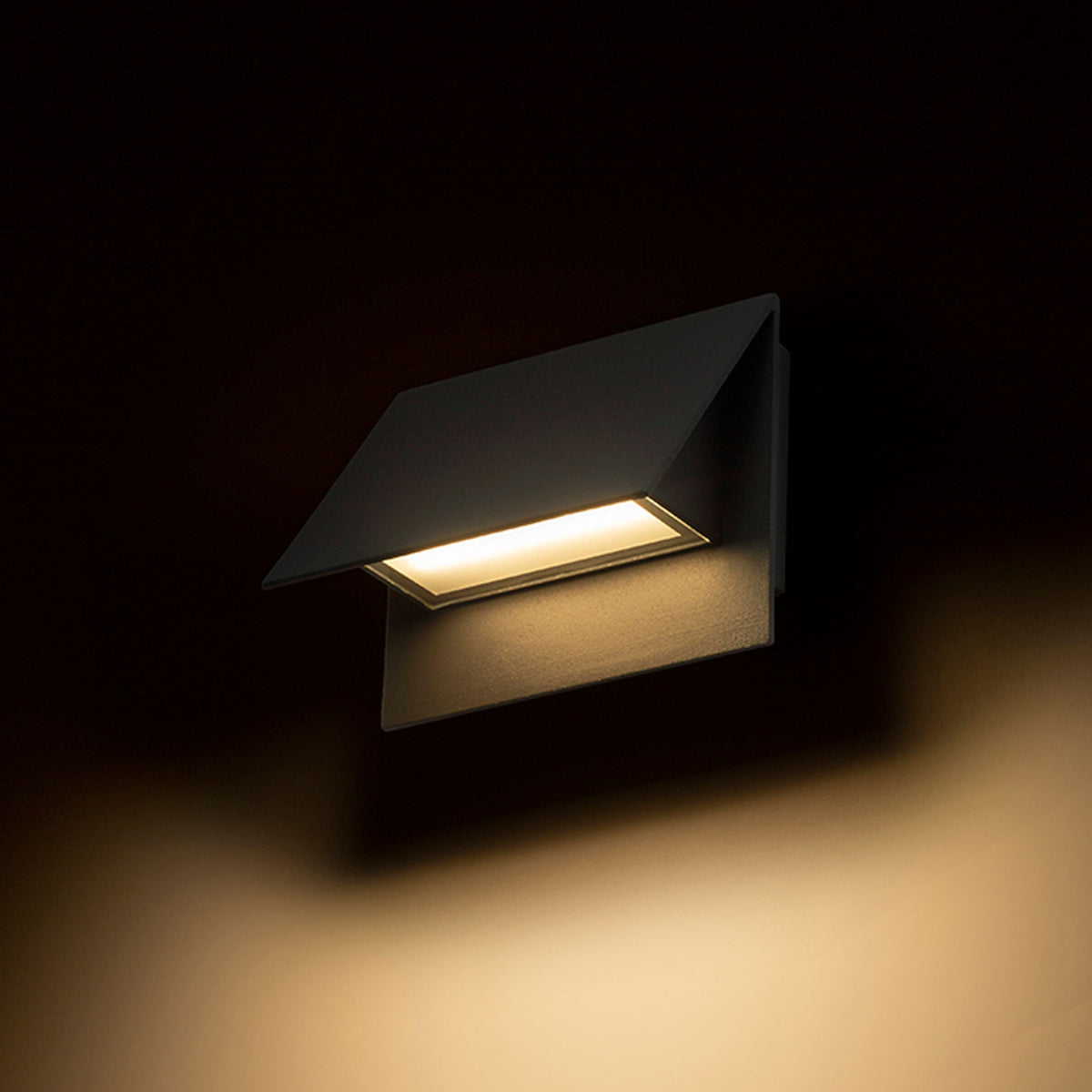 Venkovní nástěnné LED svítidlo GERI, antracitové, 5 W, teplá bílá 3000 K, IP54