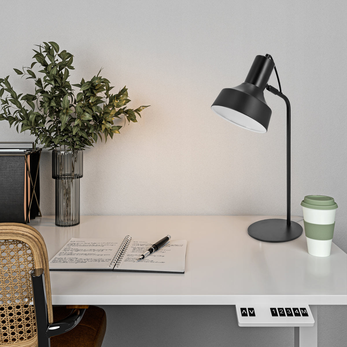 Stolní lampa E27, nastavitelná
