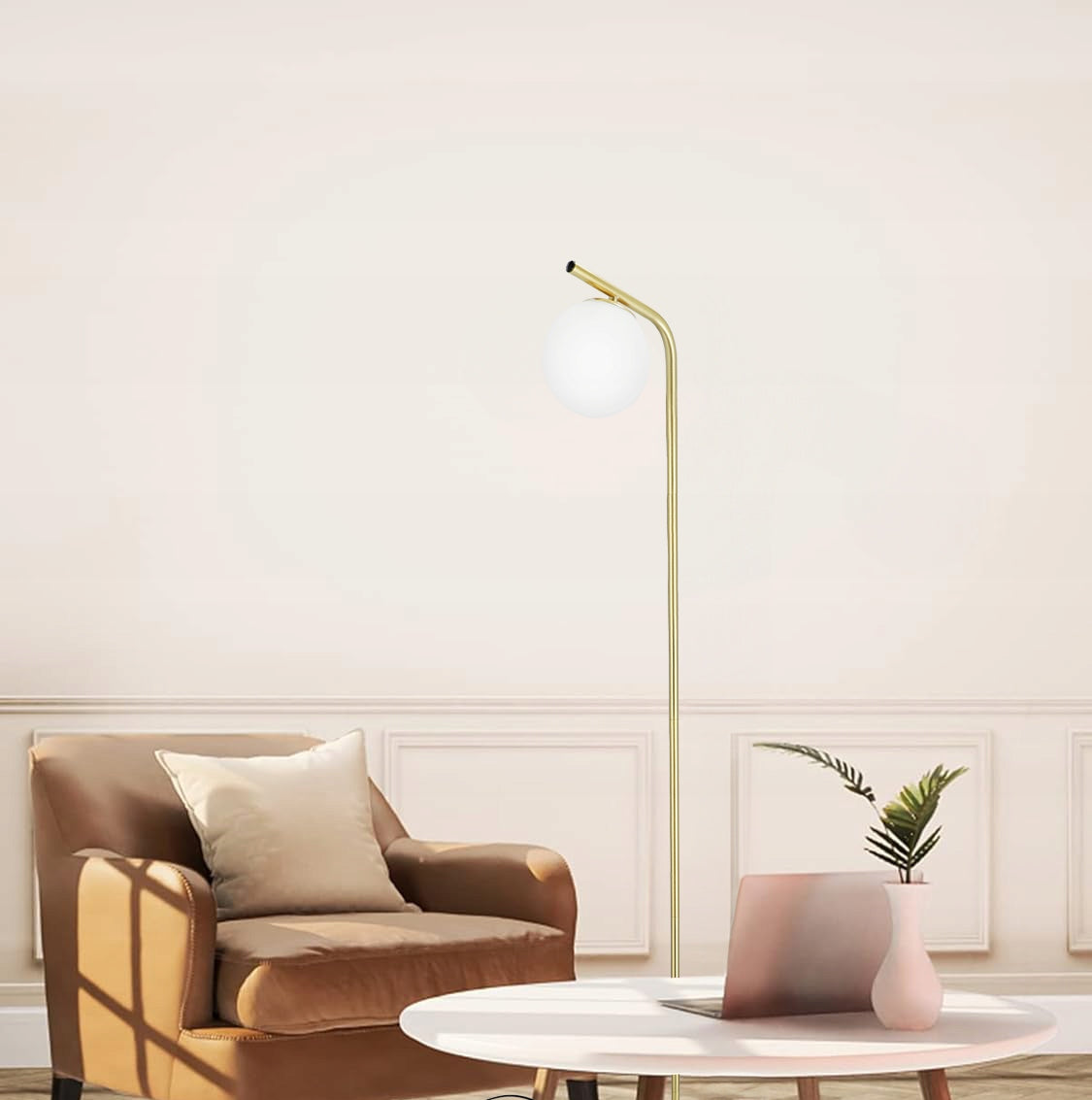 Zlatá stojací lampa G9
