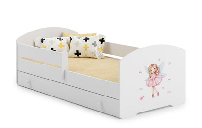 Dětská postel LUK 140 × 70 cm s úložným šuplíkem a ochrannou zábranou – motiv dívka s křídly