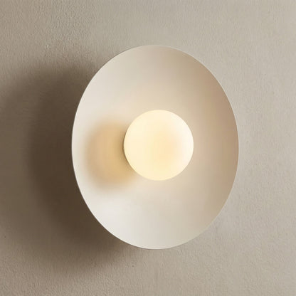 Nástěnné svítidlo INSPO K1 – bílé, bílé sklo