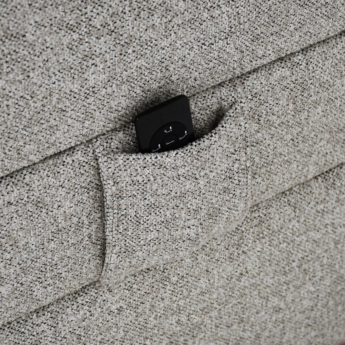 Čalouněná postel Royal – detail