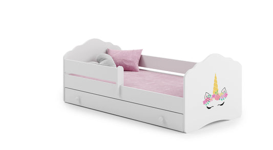 Dětská postel FALA 140 × 70 cm s úložným šuplíkem a ochrannou zábranou – motiv jednorožec